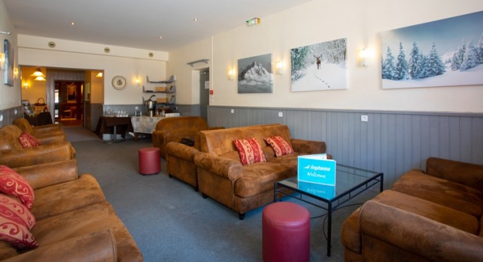 Hotel Les Grangettes, Meribel ski chalet, image 5